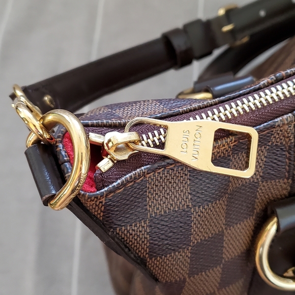 SOLD Louis Vuitton Damier Ebene Evora MM - Picture 11 of 17